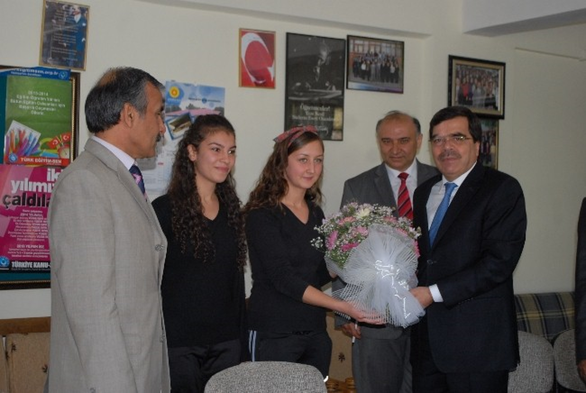 Cumhuriyet Lisesi Yarıyıl Tatilinde Taşınacak