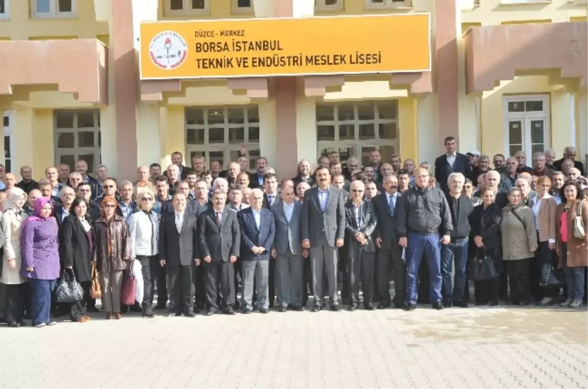 Düzce Endüstri Meslek Lisesi Mezurları Buluştu