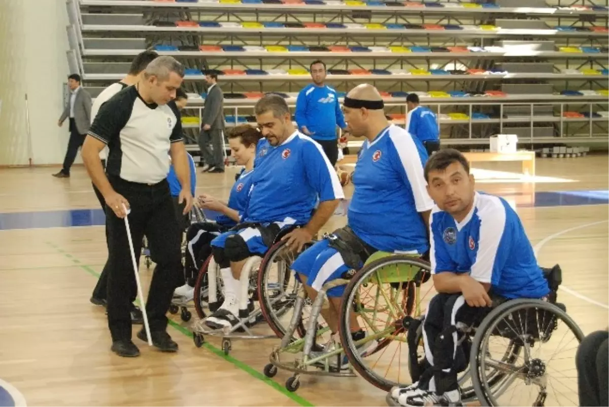 Engelli Basketbolculardan Müthiş Başlangıç: 61-54