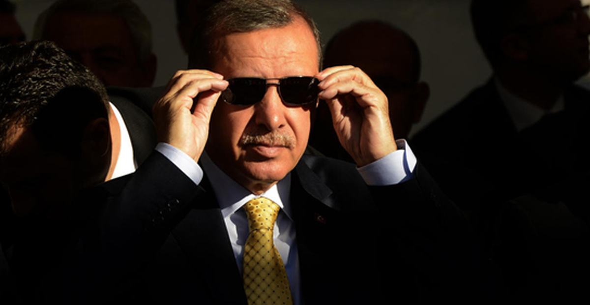 Erdoğan: Kız Öğrenci ile Erkek Öğrenci Aynı Evde Kalıyor