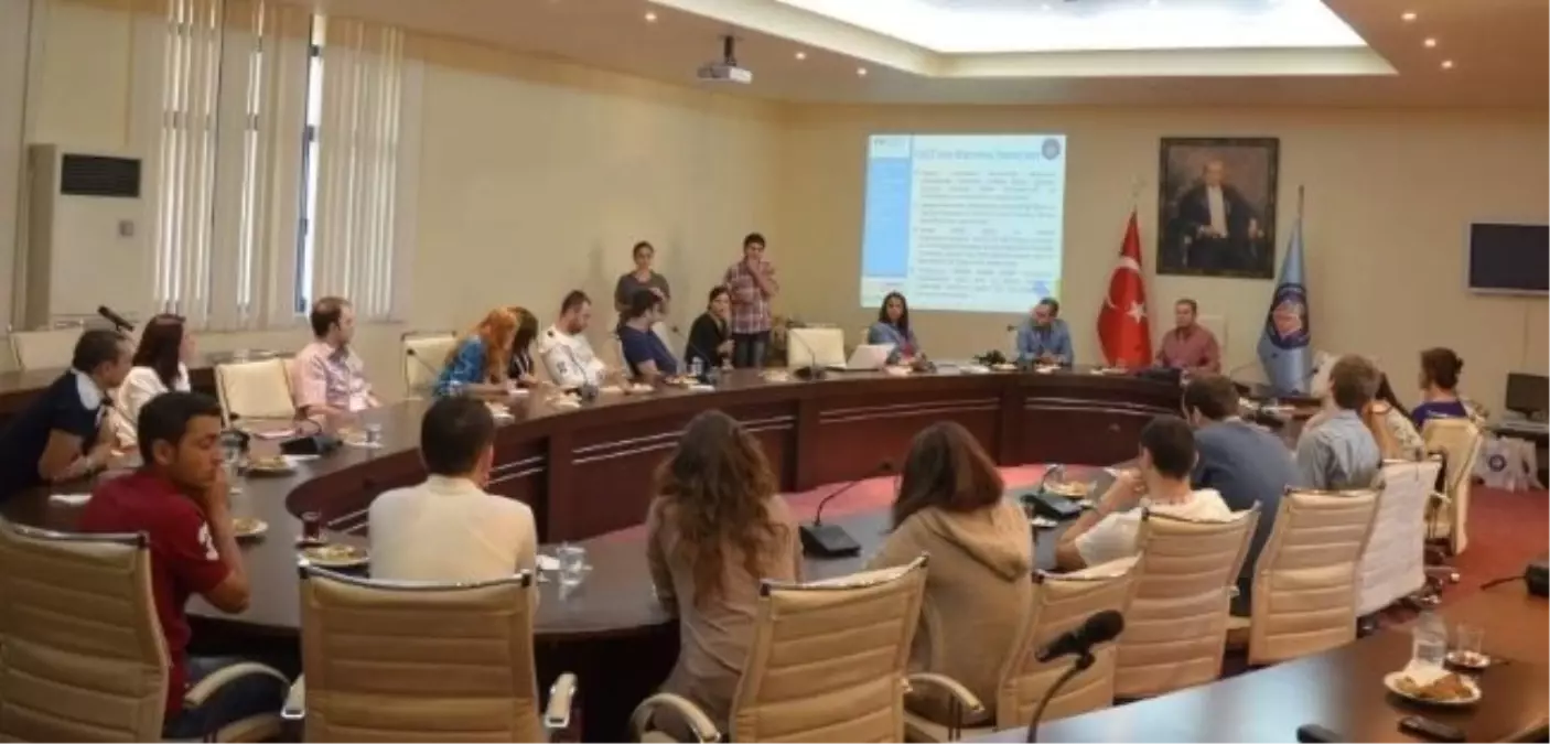 Eurodesk Türkiye Aü Eurodesk Temas Noktasını Ziyaret Etti