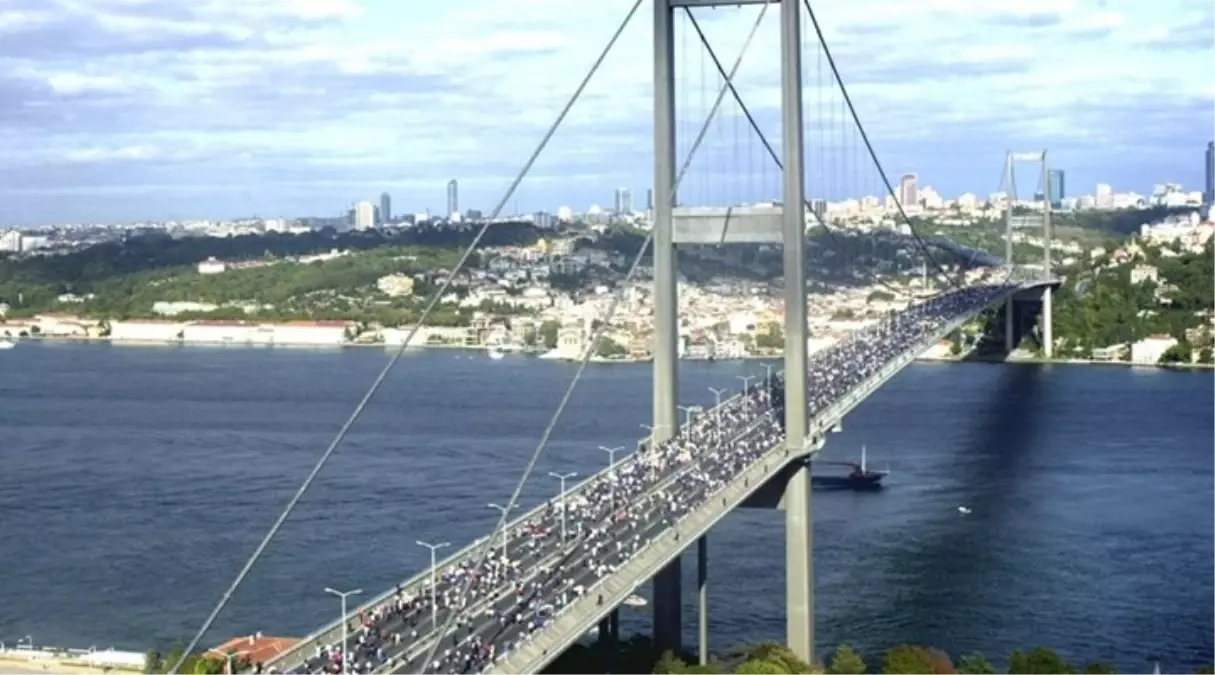 Golf Vuruşu Nedeniyle Yarın Boğaziçi Köprüsü ve Bazı Yollar Kapanacak