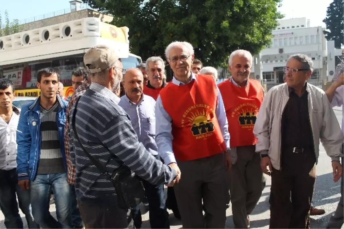 Hak-Par \'Barış ve Özgürlük Yürüyüşü\'nü Mersin\'de Tamamladı