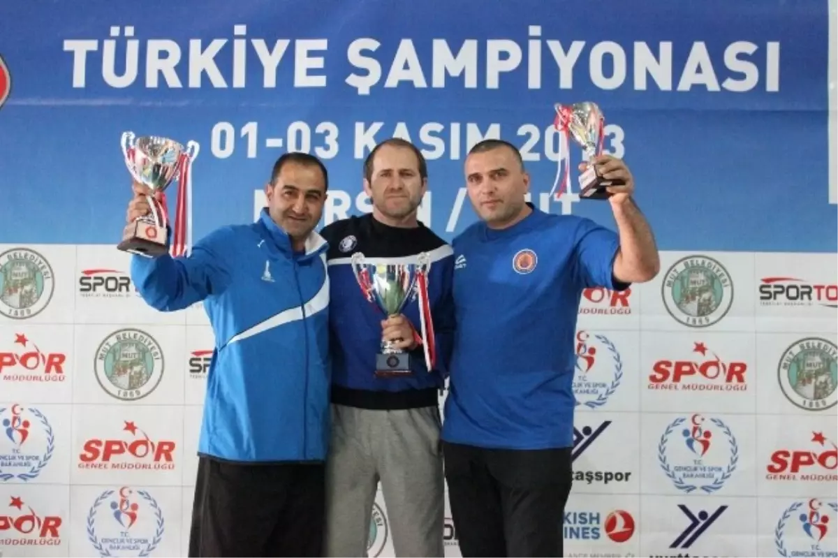 Kocaelili Judocular, Mersin\'den Madalyalarla Döndü