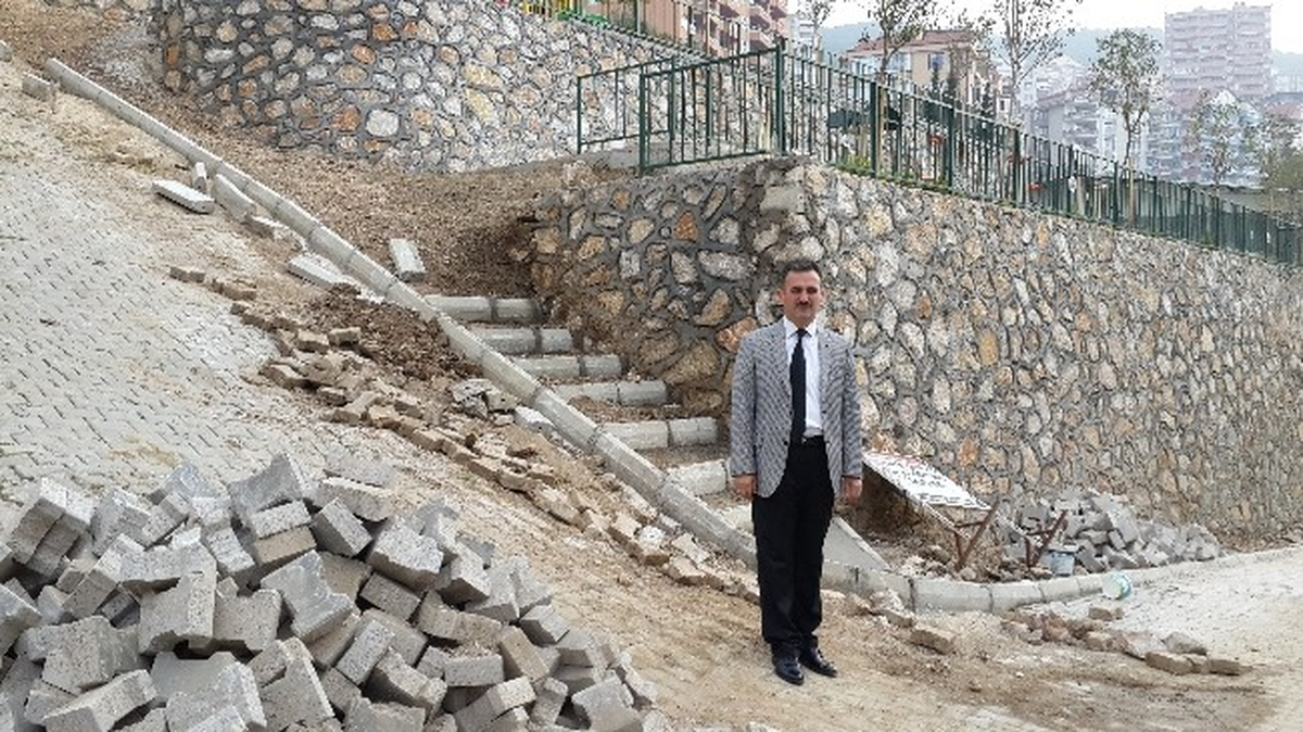 Manastır Bölgesine Bir Çocuk Parkı Daha