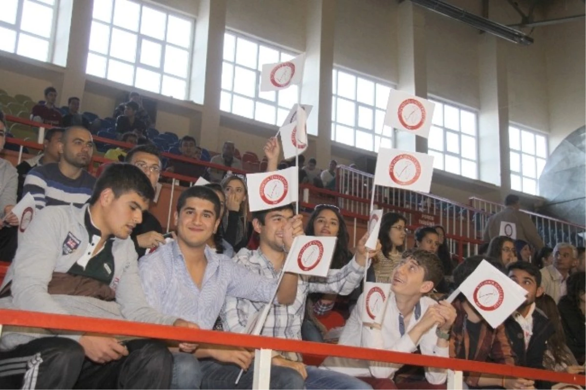 Nevşehir Üniversitesi Bayan Basketbol Takımı Harran Üniversitesi\'ni 81-64 Yendi
