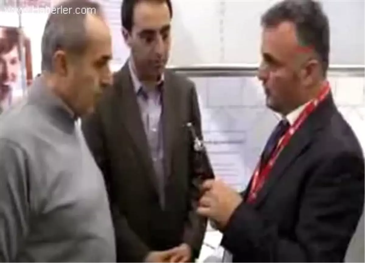 Nürnberg\'de Mucitler Fuarı