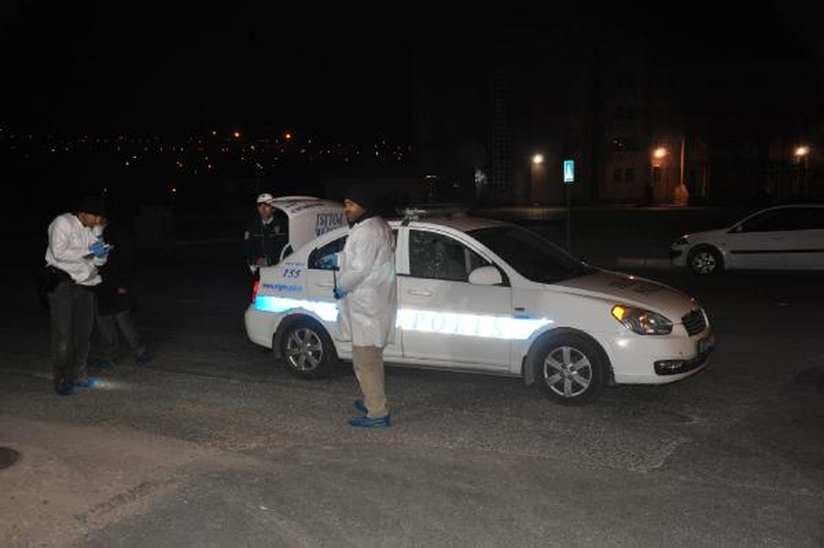 Polis Aracına Ateş Açıldı: 1 Polis Yaralı