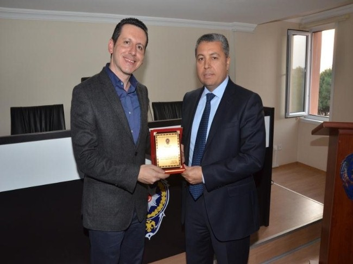 "Poliste Stres Yönetimi, Öfke Kontrolü ve Zor İnsanlarla Başa Çıkabilme" Eğitimi Sona Erdi