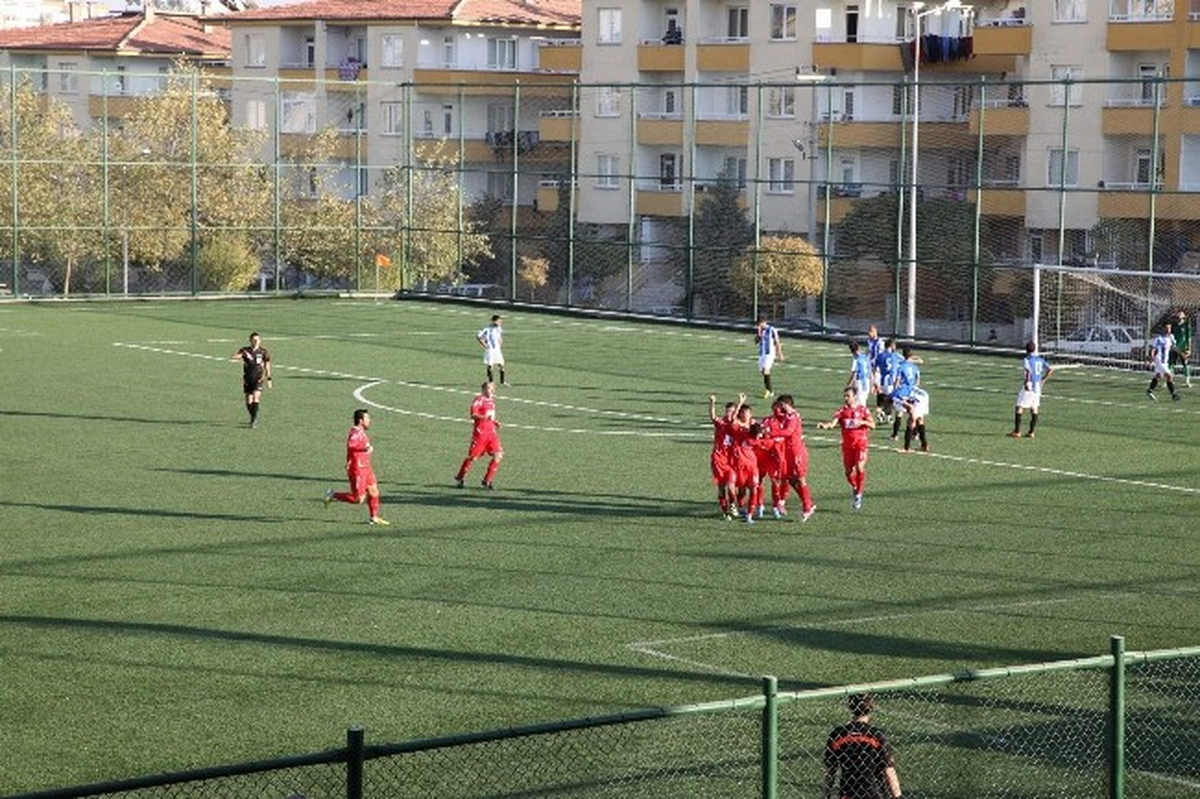 Şahinbey Sahadan 1-0 Galip Ayrıldı