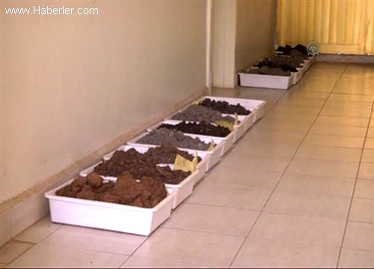 Savaşta kirlenen topraklar Türkiye\'de analiz edilecek