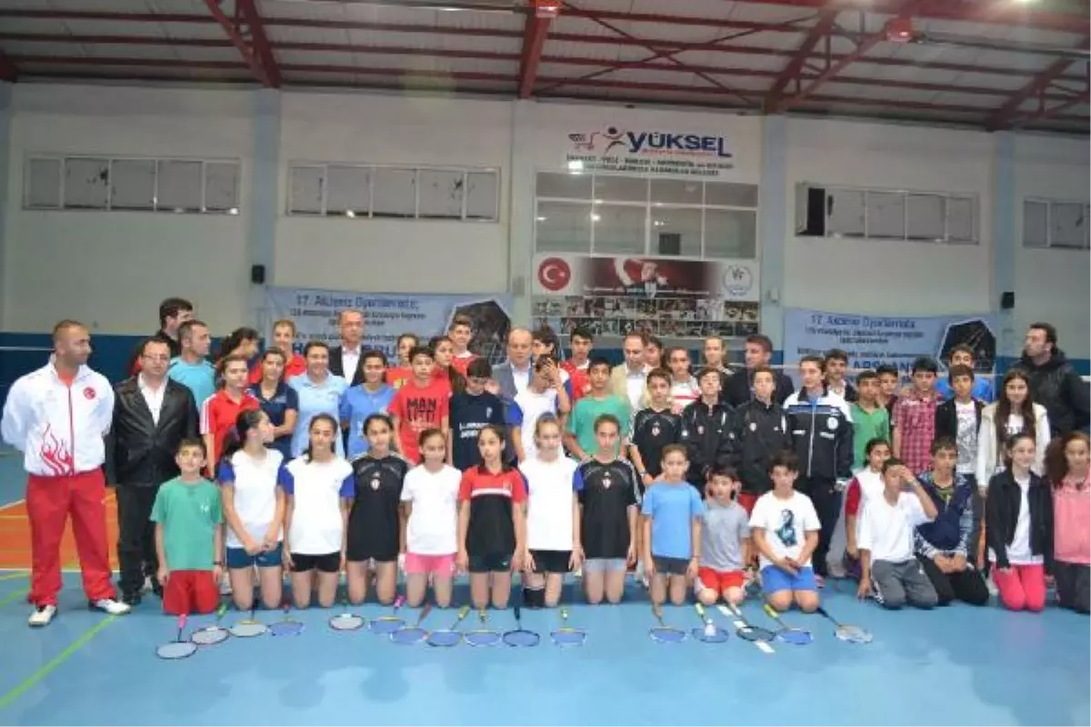 Spor Genel Müdürü Baykan Karakucak Güreşlerini İzledi