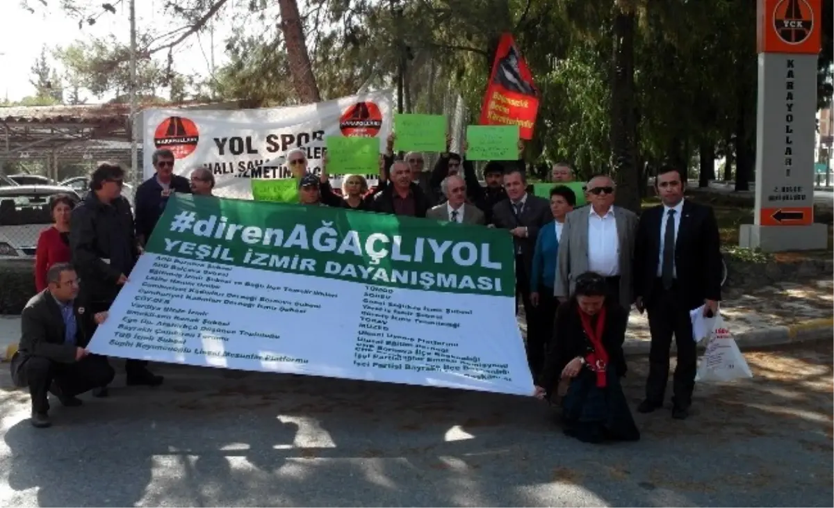 Ağaçlı Yola Danıştay Freni Protesto Edildi