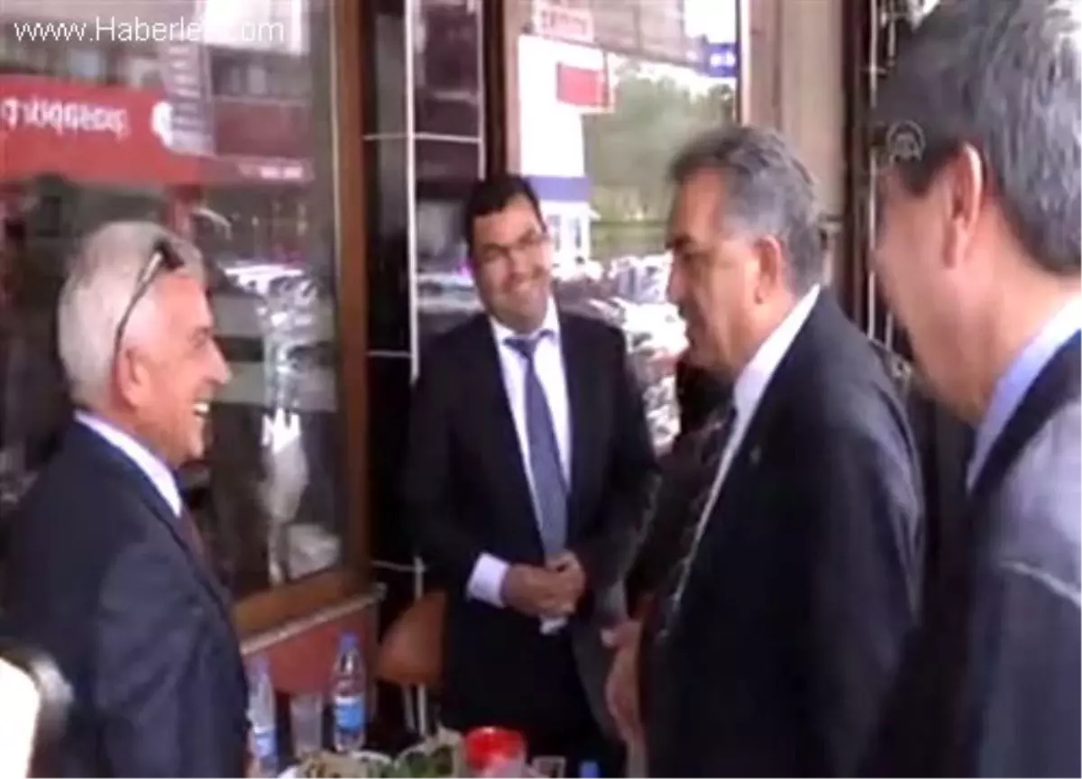 Bakan Yazıcı, AK Parti Serik İlçe Teşkilatı\'nı ziyaret etti