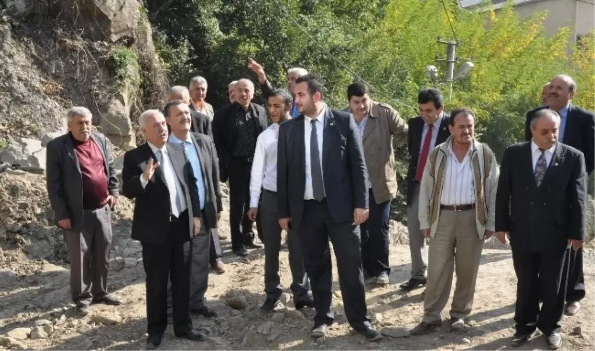 Zonguldak Belediye Başkanı Yol Çalışmalarını İnceledi