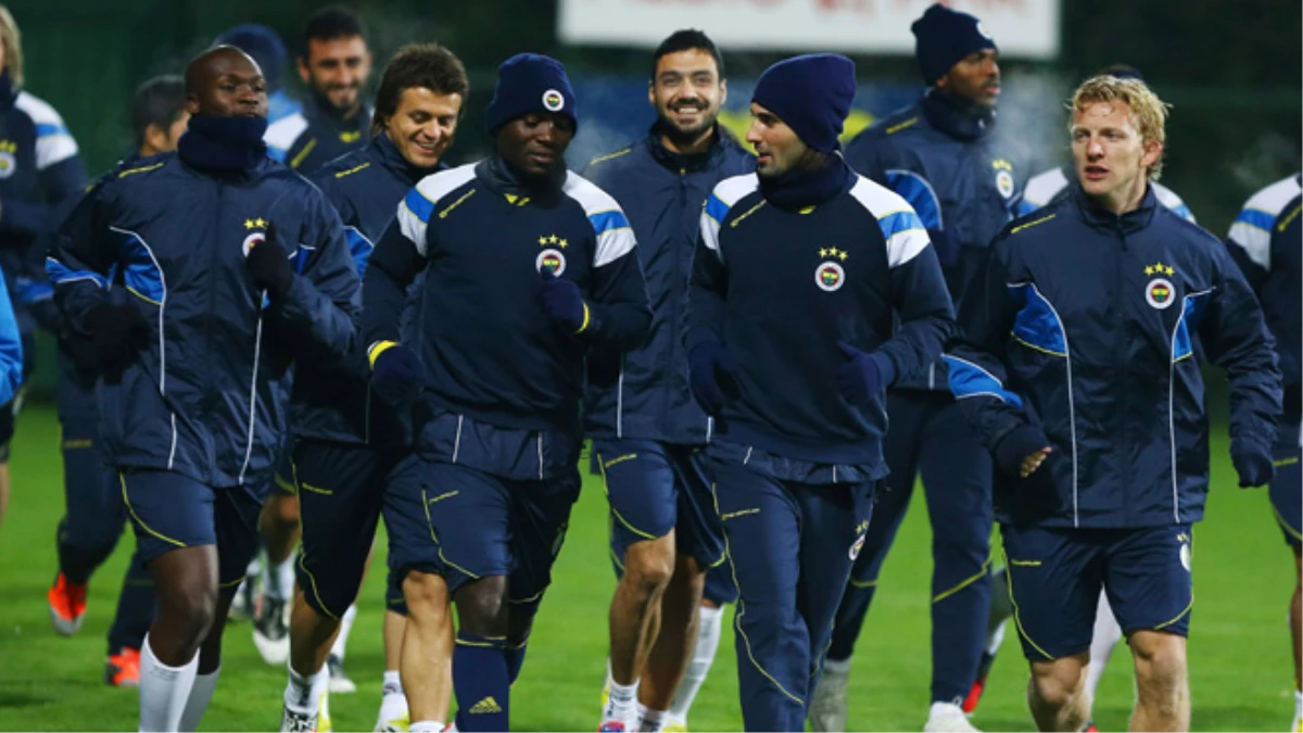 Fenerbahçe\'de Galatasaray Maçı Hazırlıkları Başladı