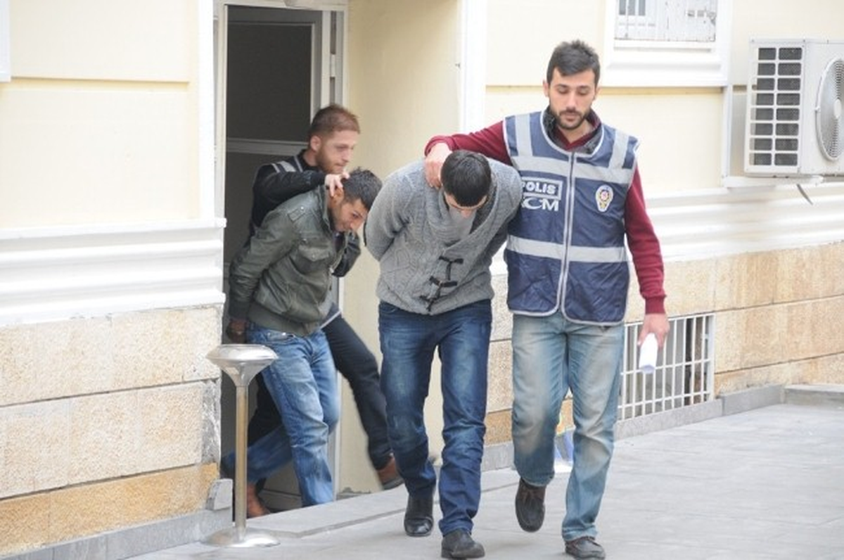 Kahramanmaraş\'ta Uyuşturucu Operasyonu: 4 Gözaltı