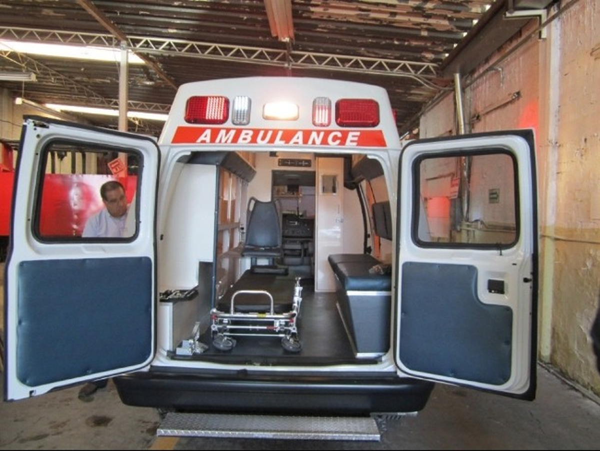 Karayip Ülkelerinden Saint Lucia\'ya Ambulans Desteği