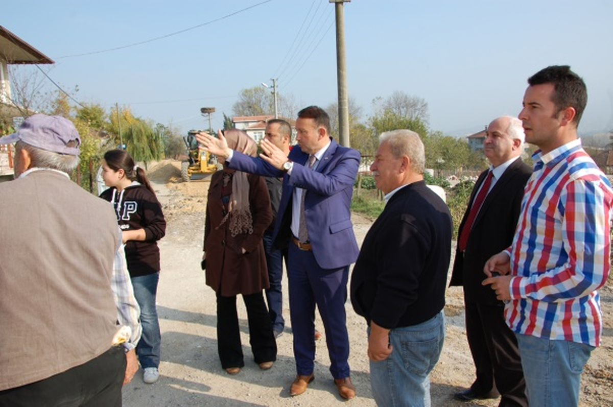 Kartepe Yollarında Asfalt Seferberliği Devam Ediyor