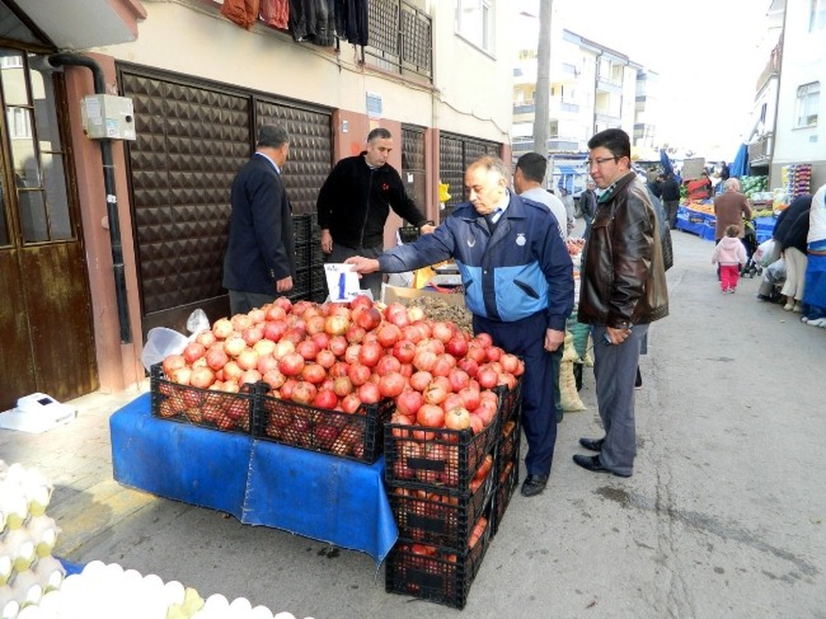 Mudanya Zabıtasından Pazar Yerlerine Sıkı Denetim
