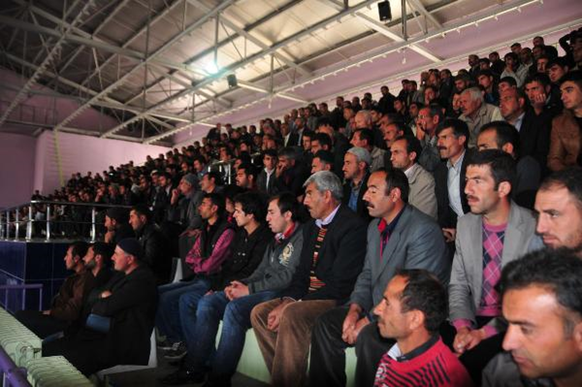 Muş\'ta 2 Bin Kişilik Kadroya 18 Bin Başvuru