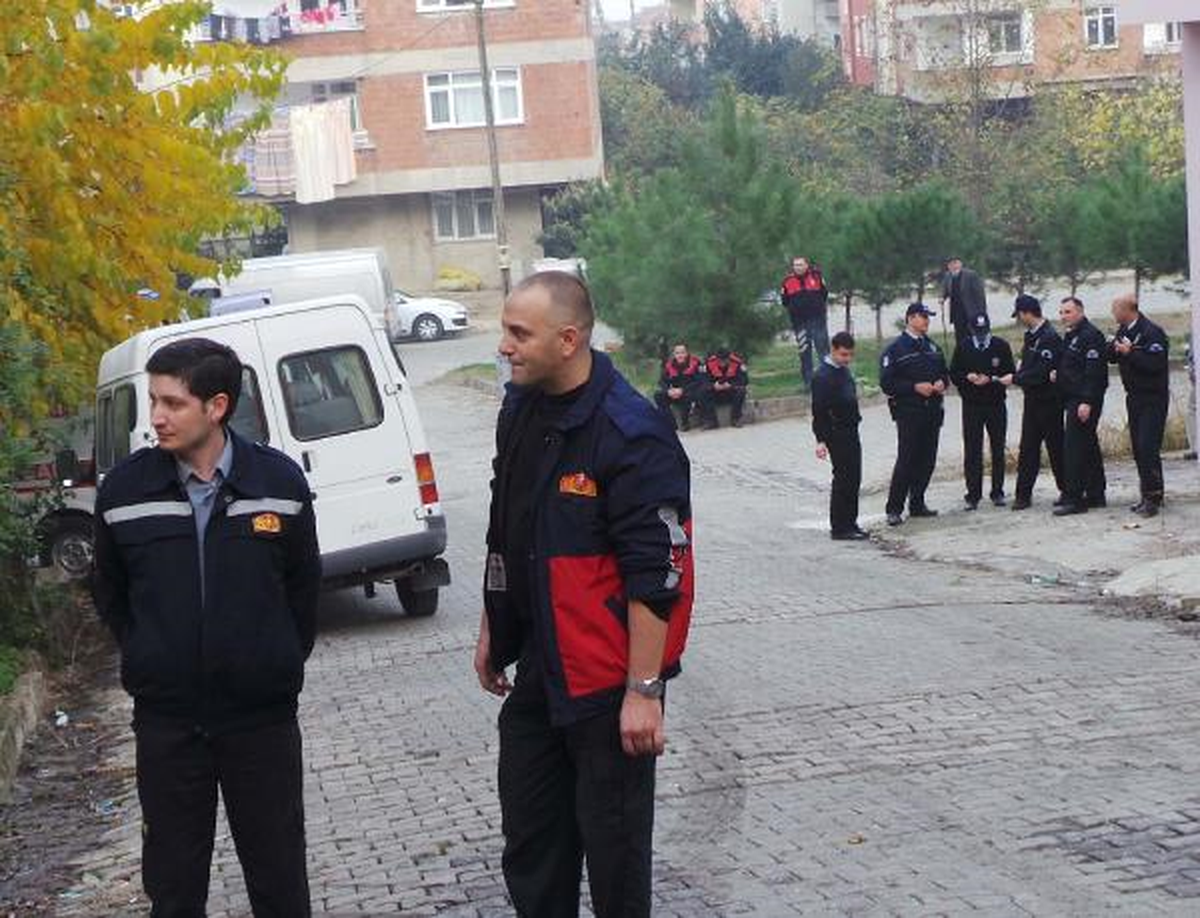 Ordu\'da 4 Katlı Binada Yangın Çıktı