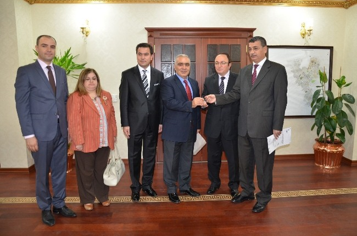 Şanlıurfa Polisine Araç Hibesi