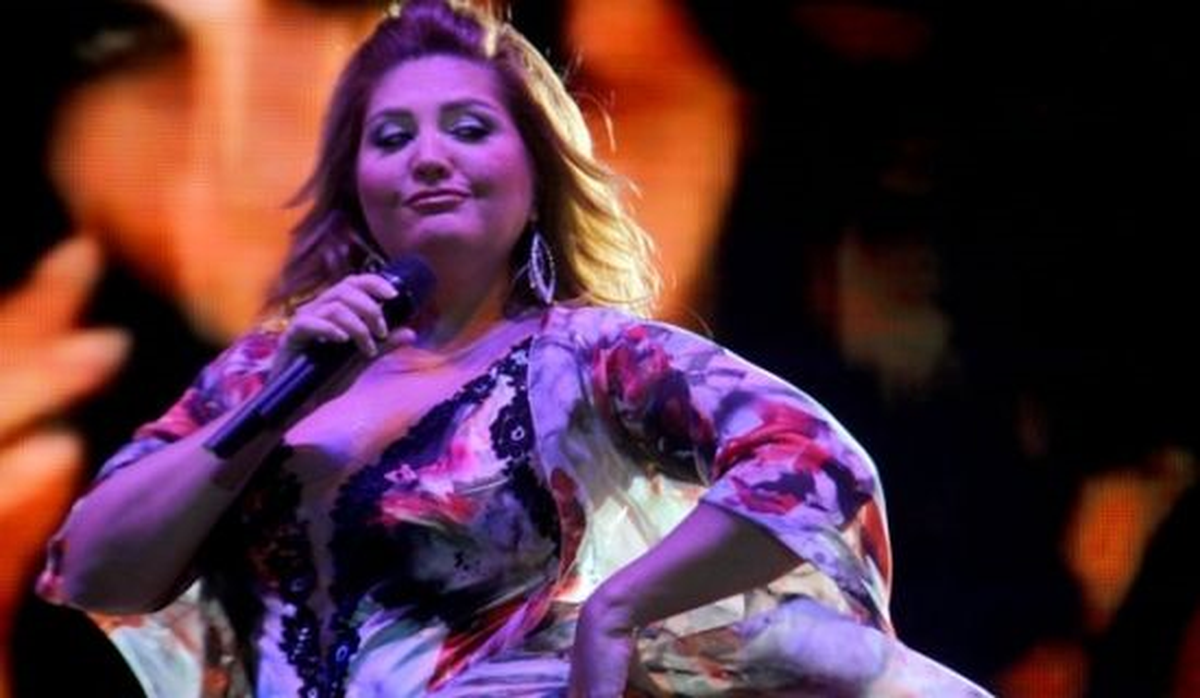 Sibel Can'ın Kadrosu Yıldızlar Geçidi Gibi
