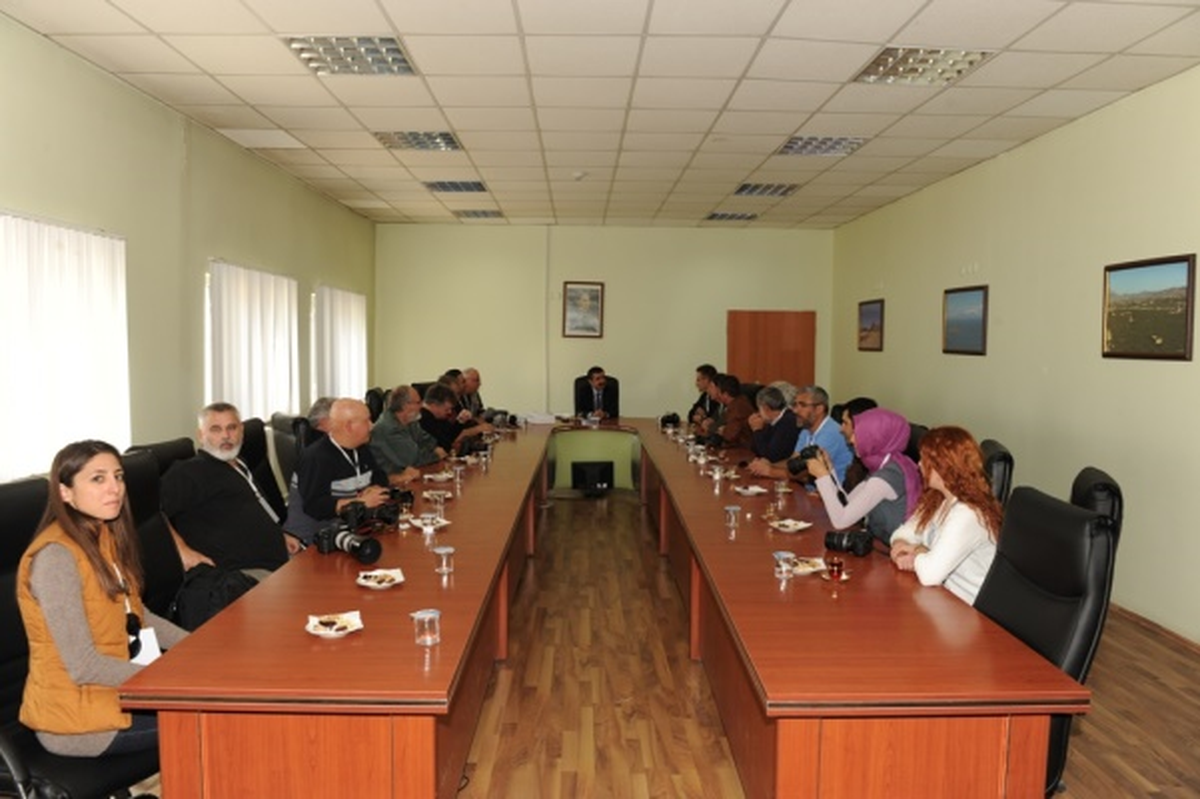 Vali Doğan, Dünyaca Ünlü Photo Clup 202 Fotoğrafçılarını Kabul Etti