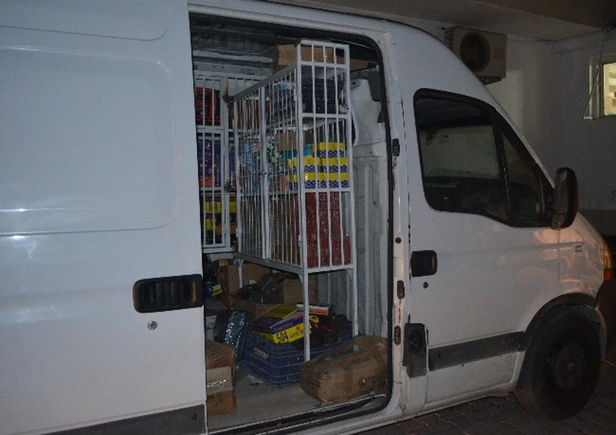 Viranşehir\'de 105 Adet Kaçak Telefon Ele Geçirildi