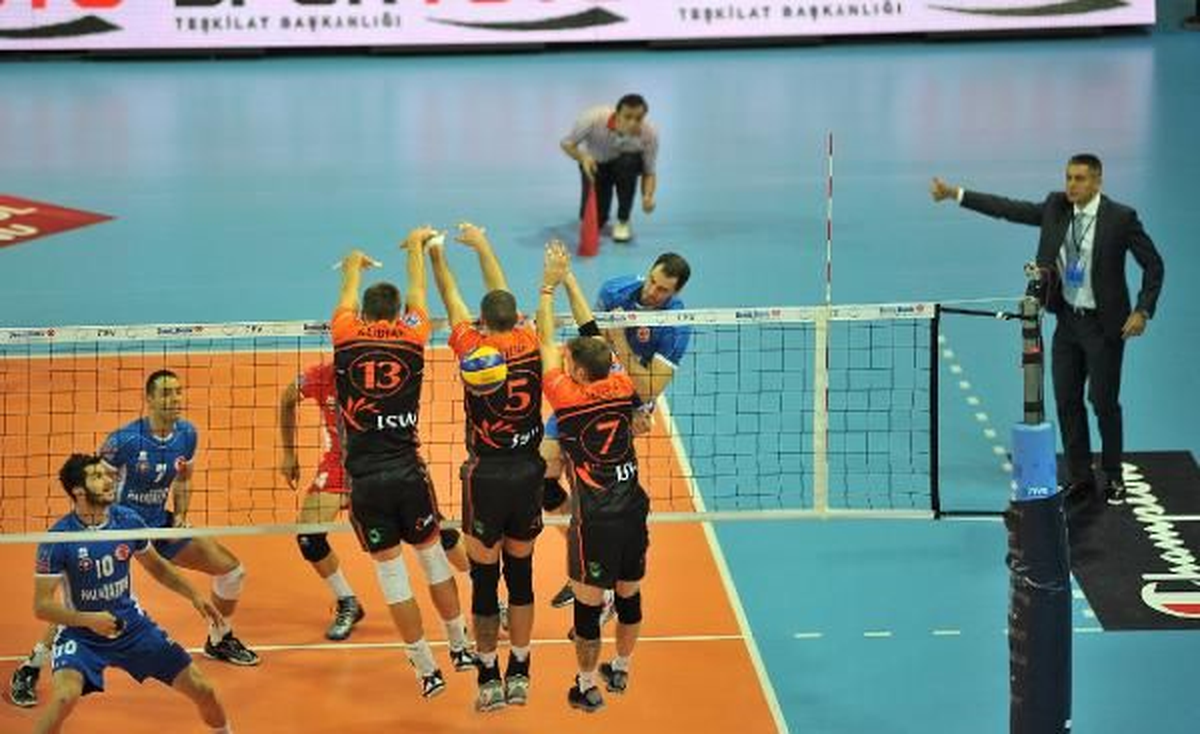 Hypo Tirol: 0 Halkbank: 3