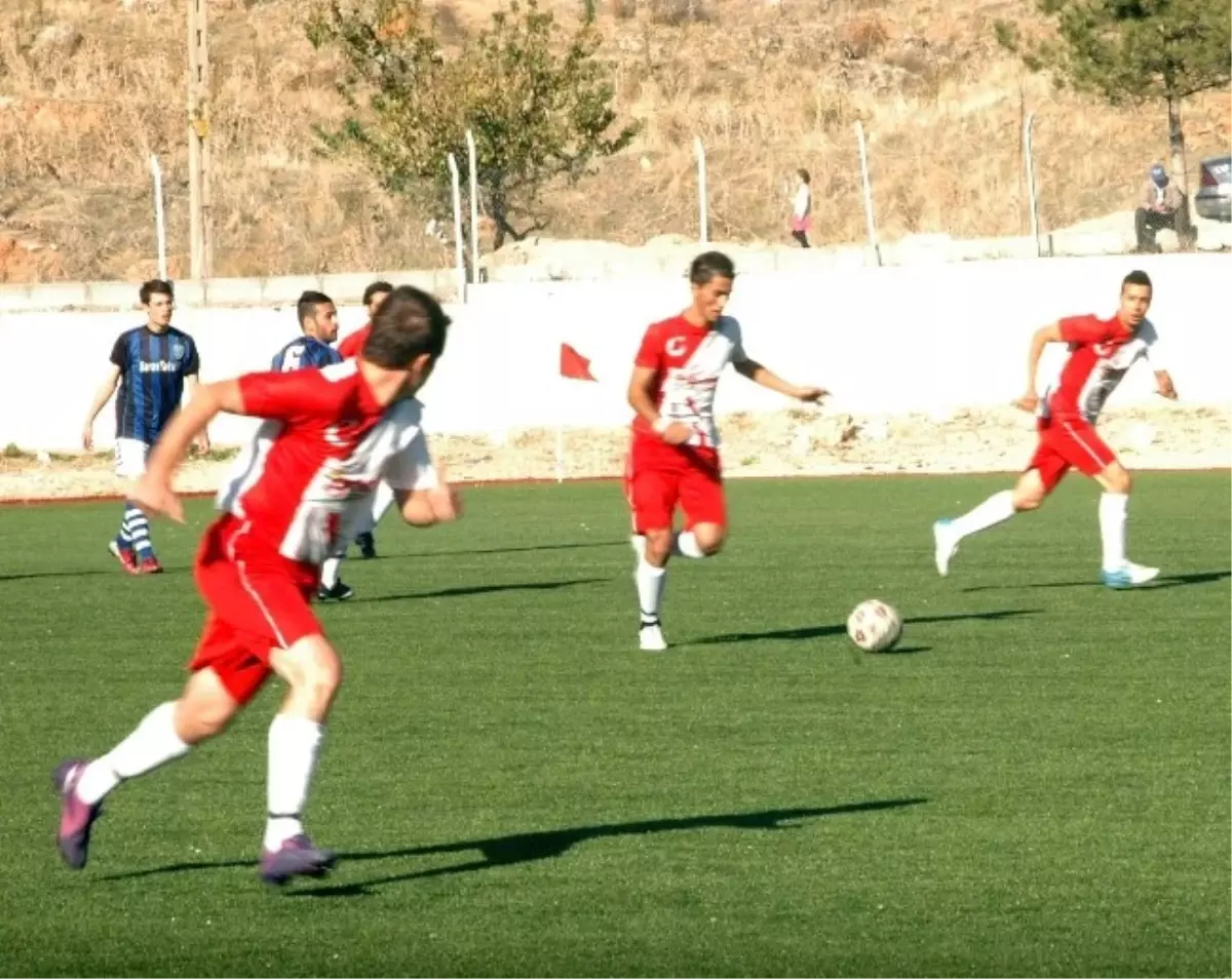 Yeni Eşmespor Deplasmanda Kazandı