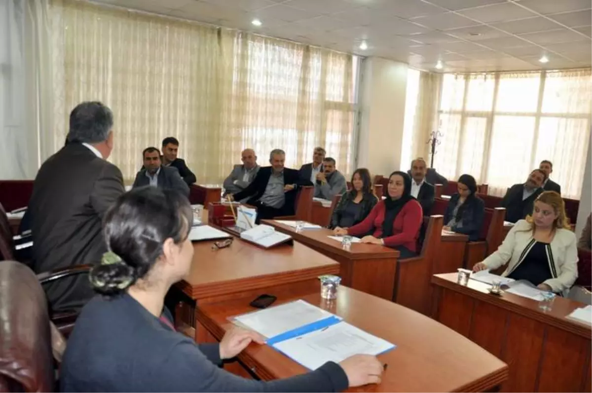 Siirt Belediyesi 2014 Yılı Bütçesini Görüşüyor