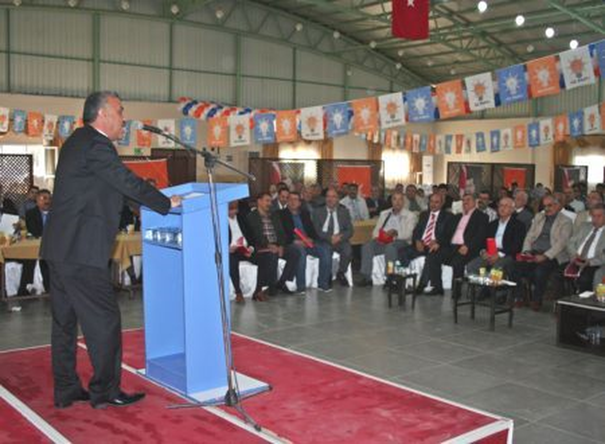 AK Parti İlçe Danışma Toplantısı