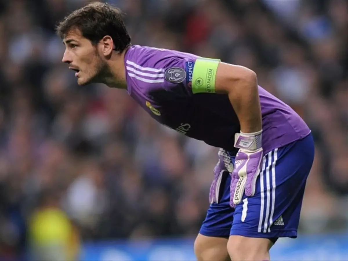 Casillas Raul\'u Geçti, Tarih Yazdı