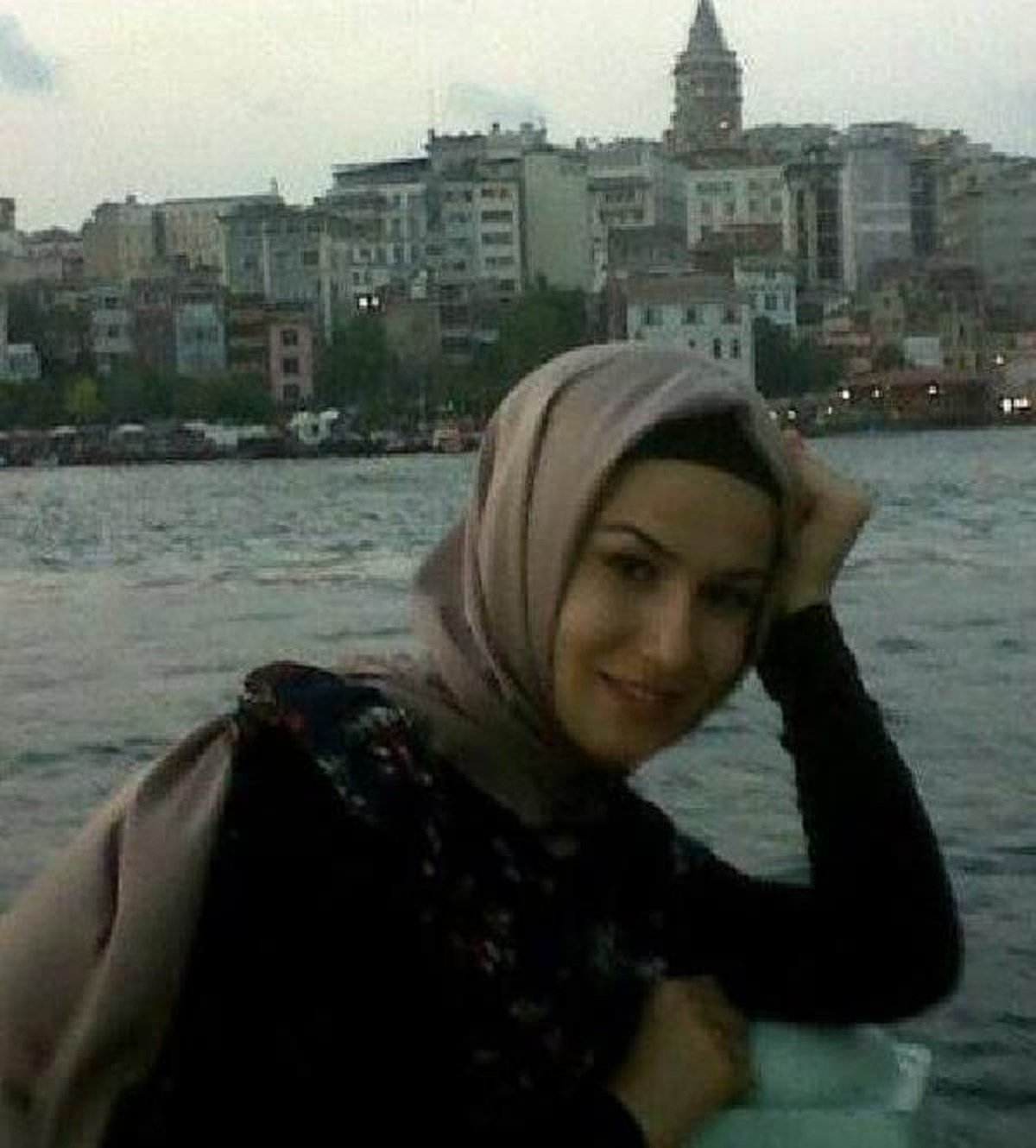 Cinnet Getiren Kişinin, Eşini ve İki Kızını Öldürmesi