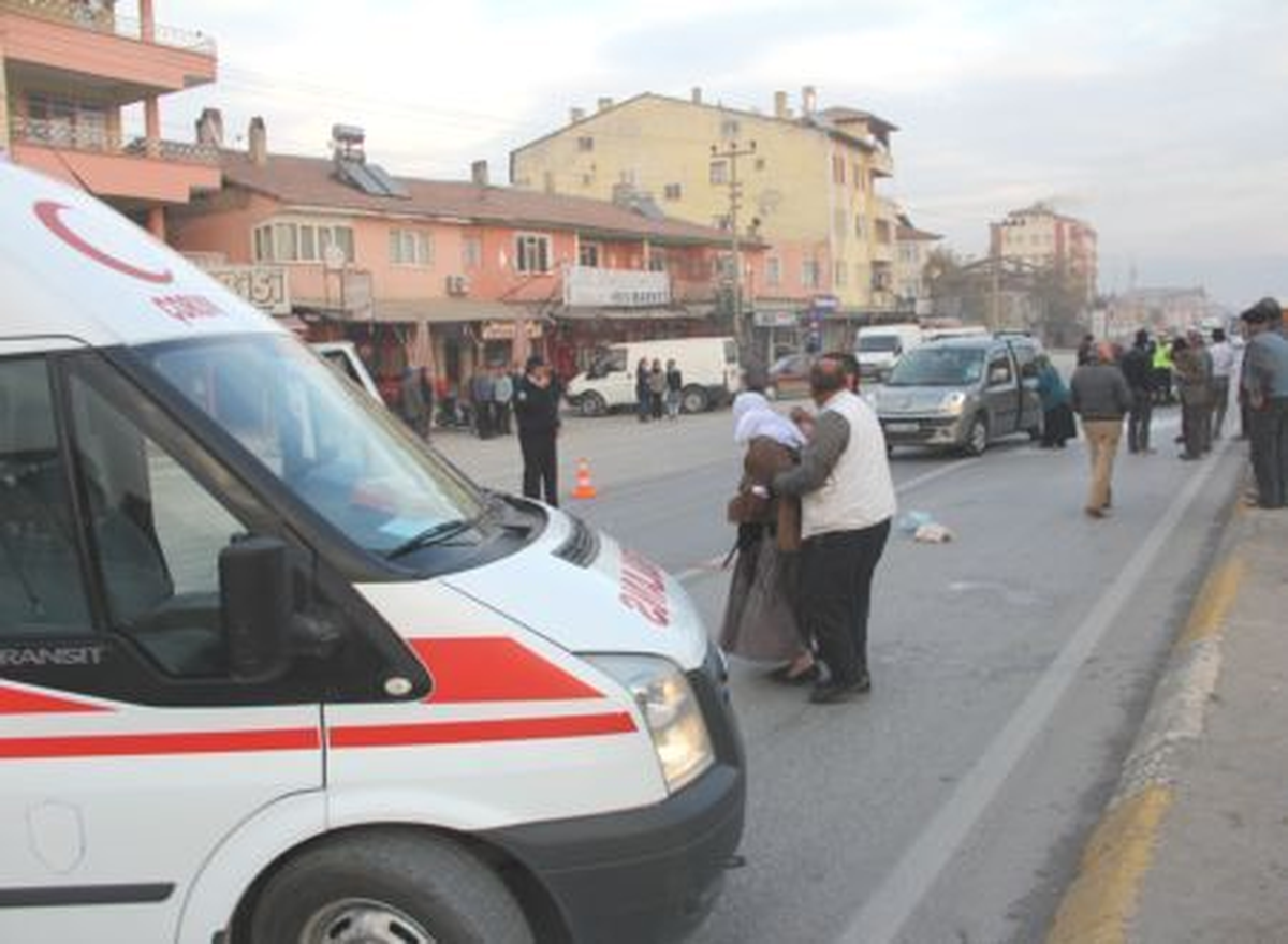 Çorum\'da Trafik Kazası: 1 Yaralı