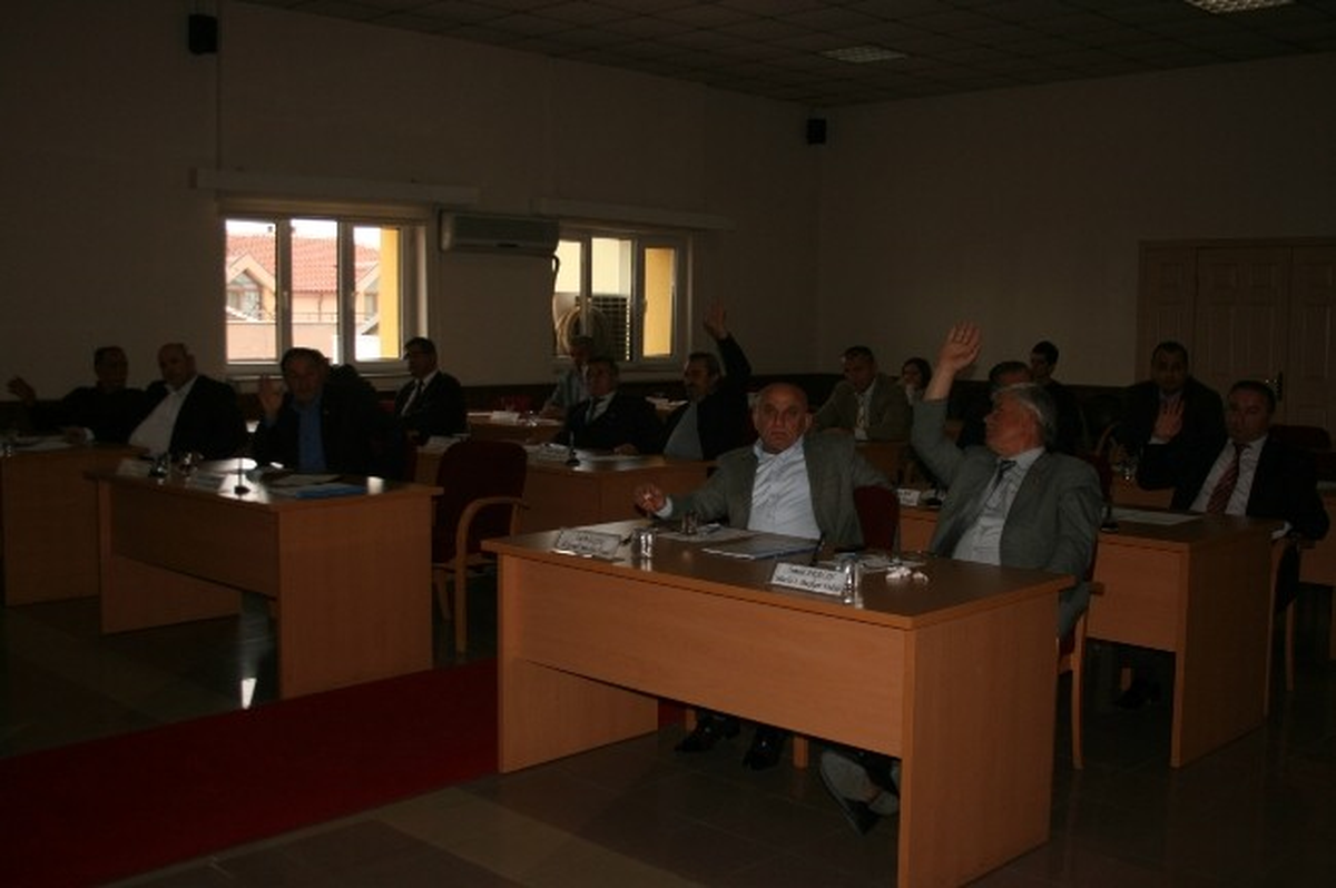 Kalıcı İş Yerleri Tahsisleri Tartımaya Neden Oldu