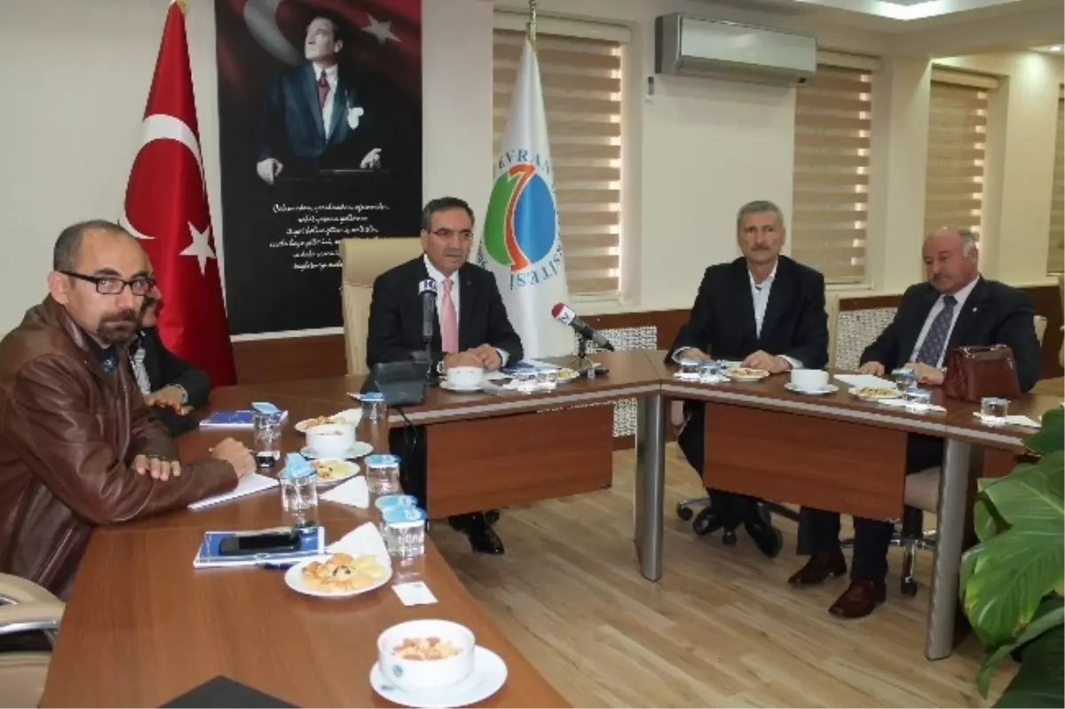 Kırşehir\'e Fizik Tedavi Rehabilitasyon Hastanesi İçin Düğmeye Basıldı