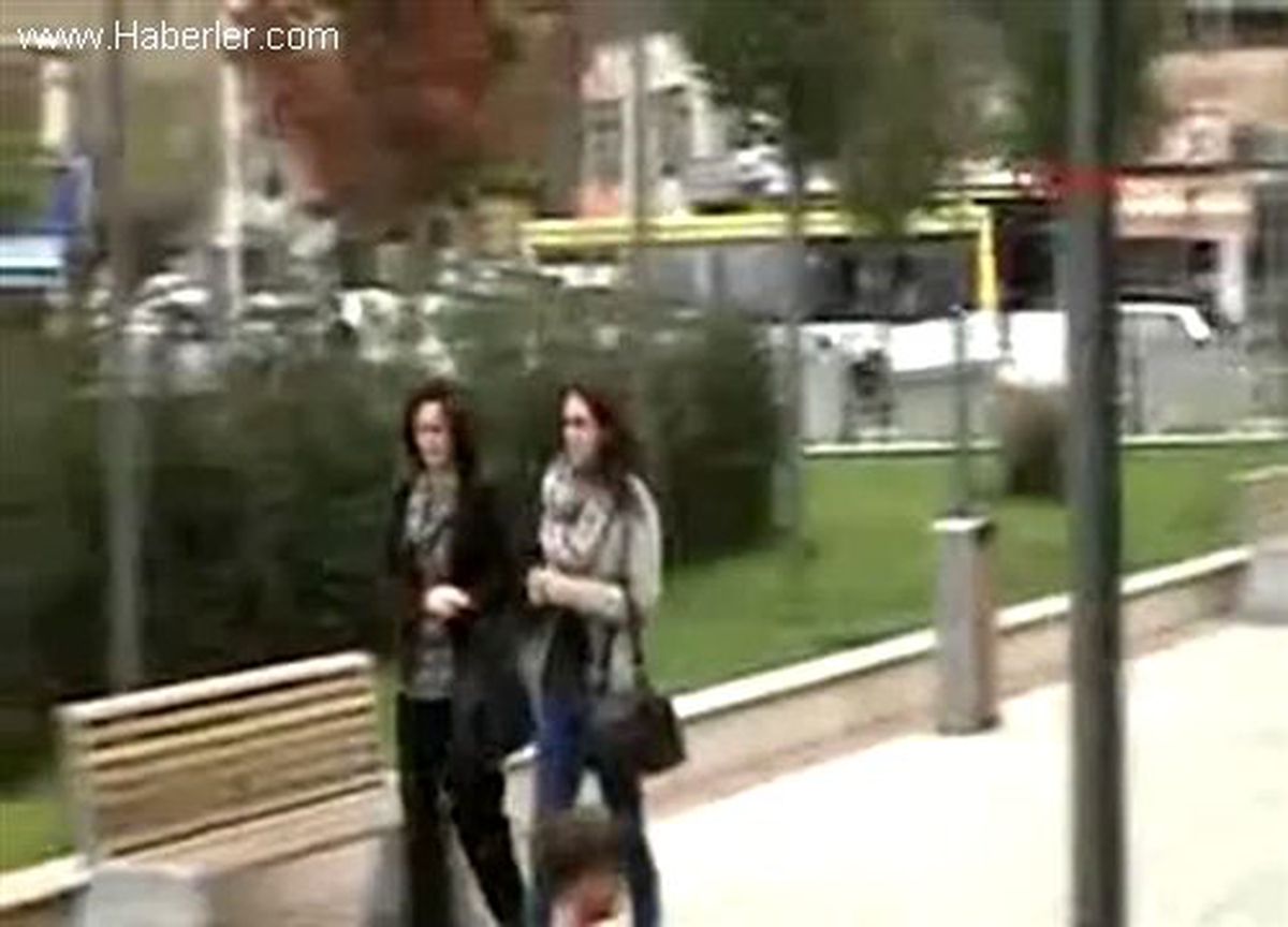 Kosova\'da Memurlara Zam Müjdesi