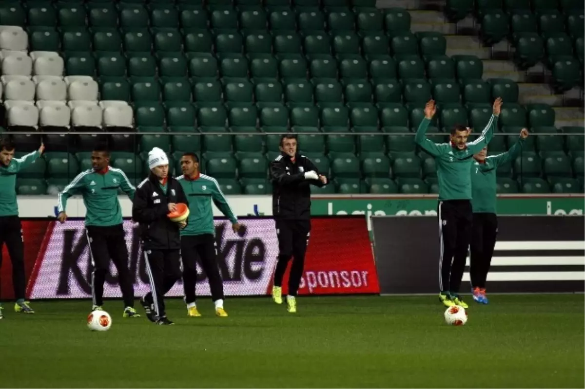 Legia Warszawa, Trabzonspor Karşısında Puan Arıyor