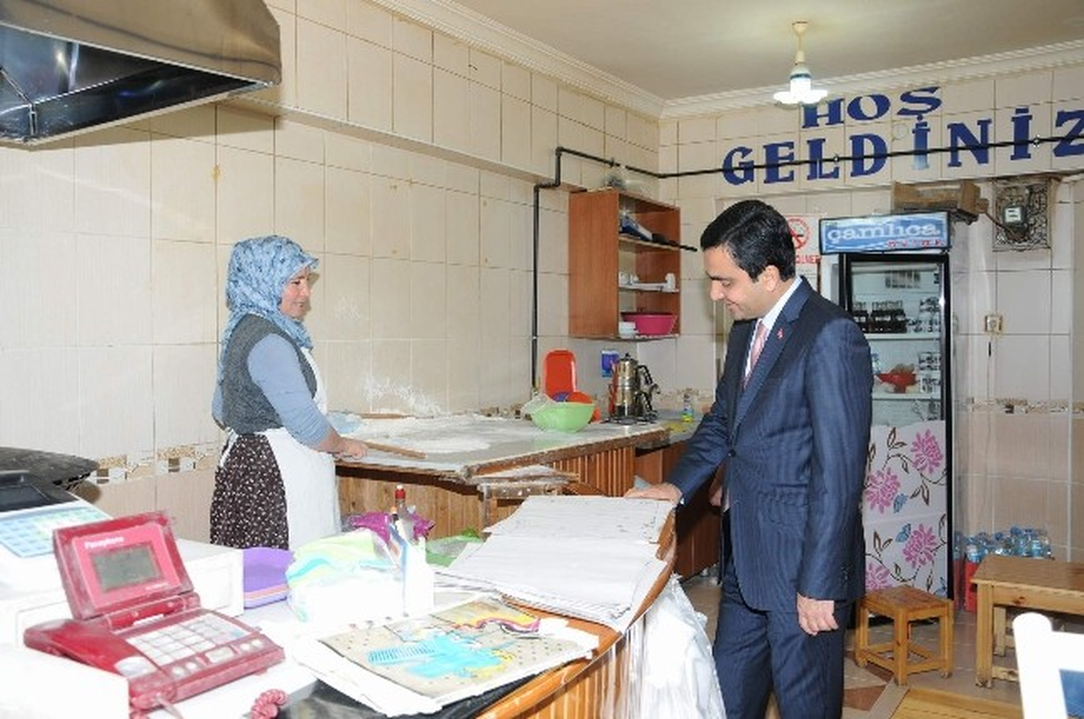 Belediye Başkanı Yaşar Bahçeci Esnafı Yerinde Dinliyor