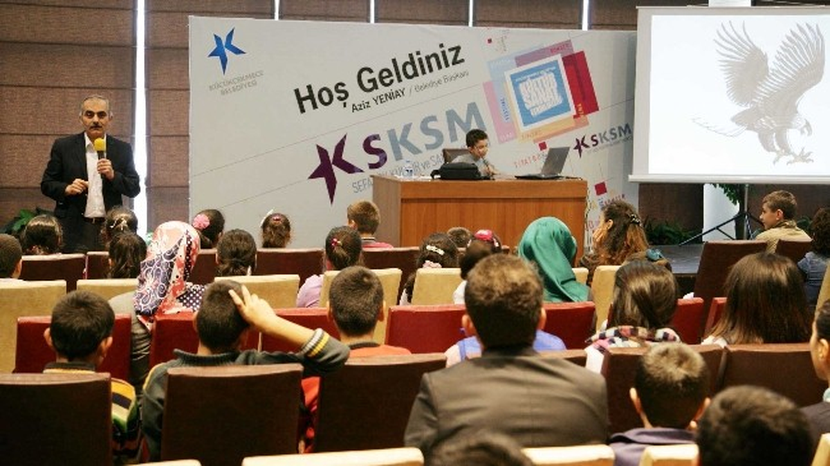 Eğitimci Yazar Akpınar\'dan Başarılı ve Mutlu Olmanın Sırları
