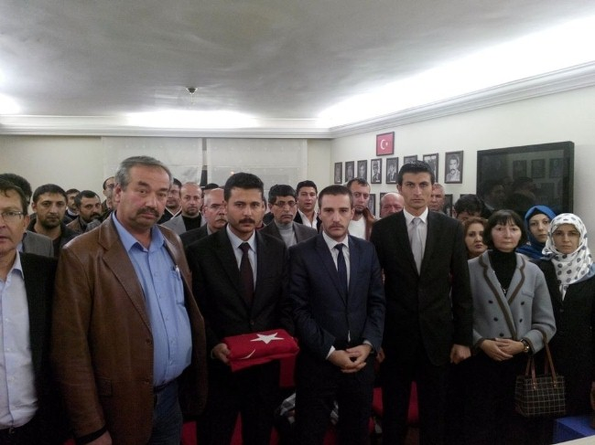 Eskişehir Ülkü Ocaklarında Bayrak Değişimi