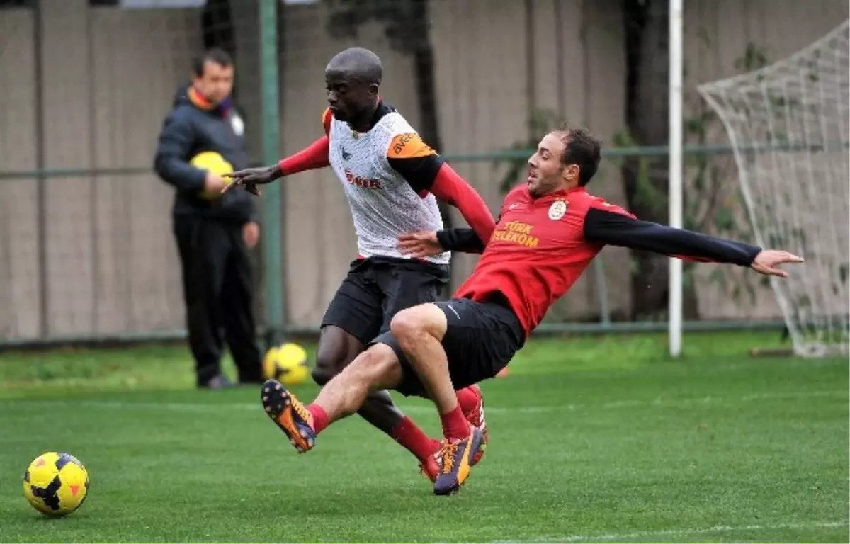 Galatasaray, Fenerbahçe Maçı Hazırlıklarına Başladı