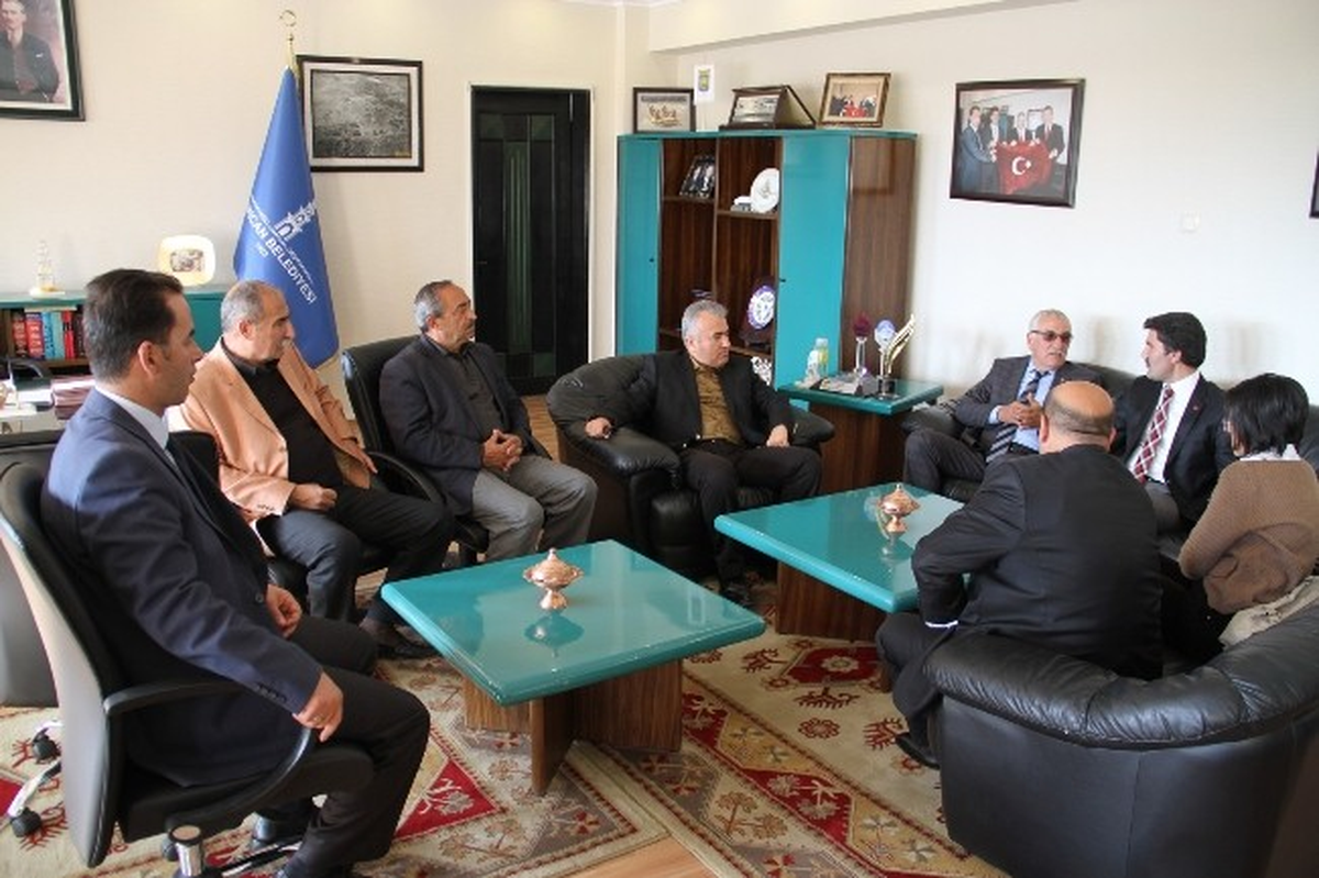 MHP\'den Başkan Çakır\'a Ziyaret