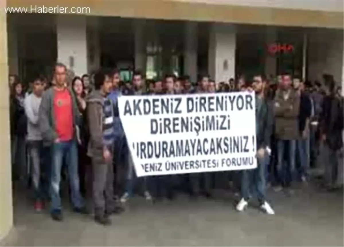 Protestocu Öğrencilerden 4\'ü Serbest