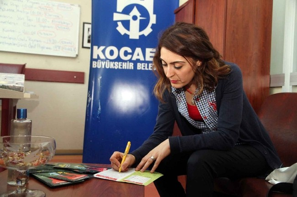 \'Sahne Öğretmenlerin\' Yarışmasına Başvurular Sürüyor