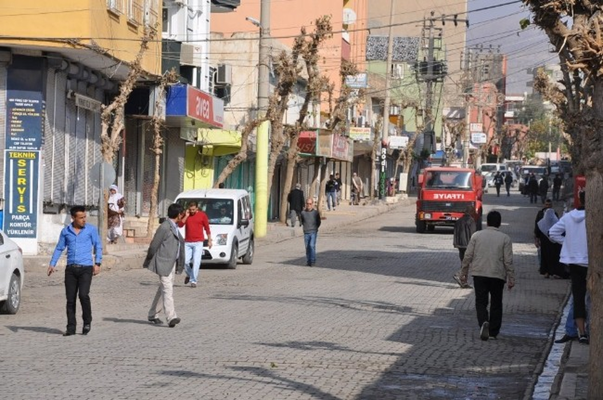 Silopi\'de Kepenkler Açılmadı