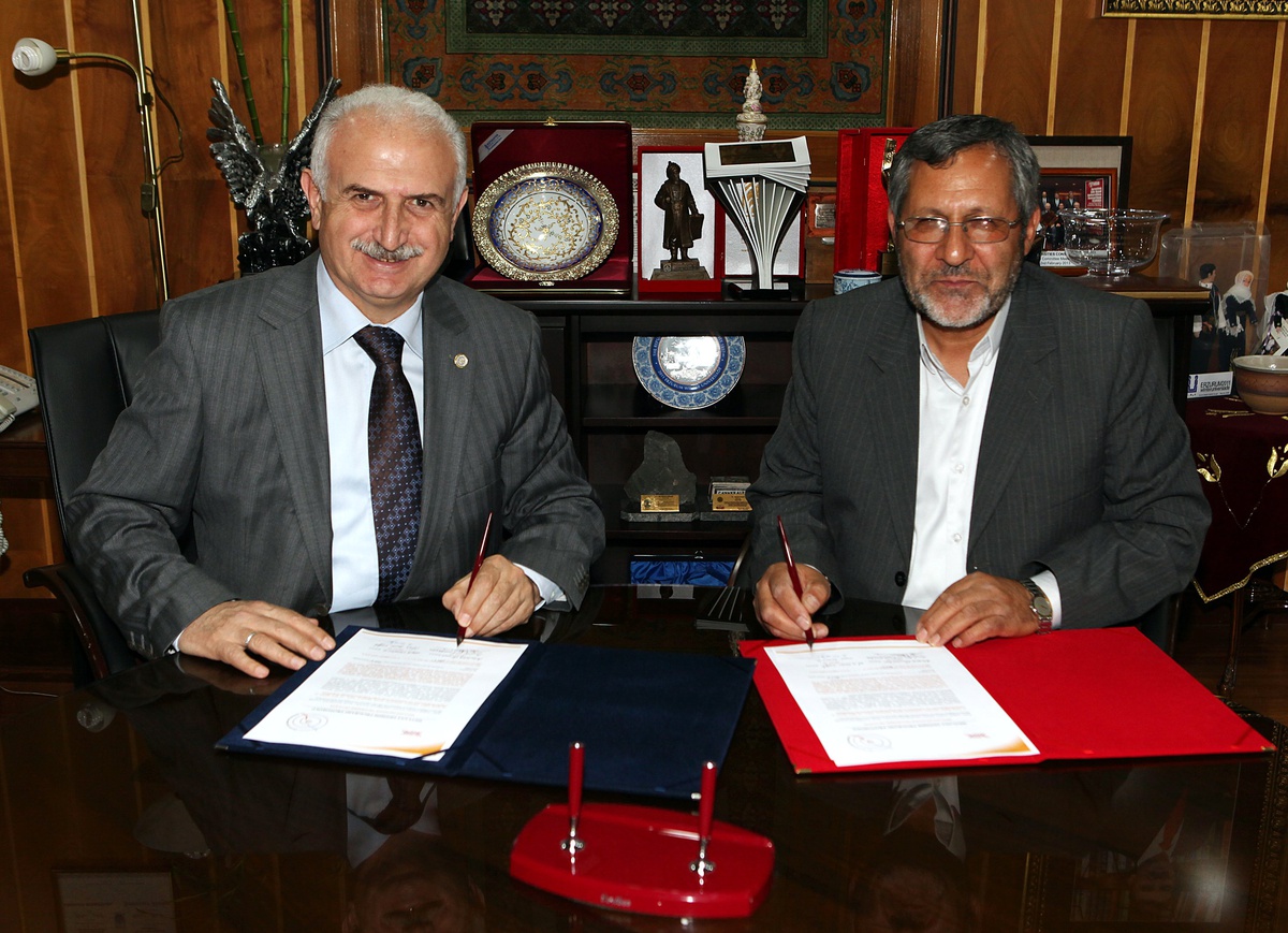 ATÜ, Urumiye Üniversitesi İle Antlaşma İmzaladı